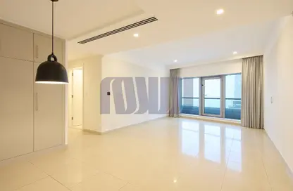 Apartment - 3 Bedrooms - 4 Bathrooms for rent in AL Salam Tower FC - Sheikh Zayed Road - Dubai