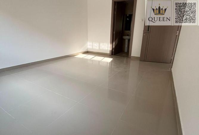 127472157 - Property Image 3