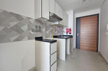 Apartment - Studio - 1 Bathroom for rent in Al Waleed Garden 2 - Al Waleed Garden - Al Jaddaf - Dubai