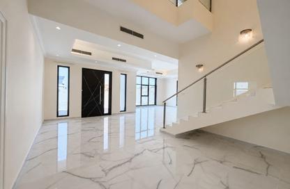 Villa - 5 Bedrooms - 7 Bathrooms for rent in Al Aweer 1 - Al Aweer - Dubai