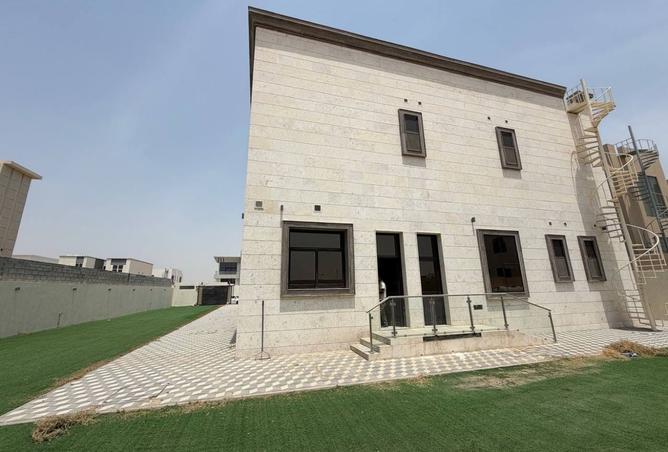 137449238 - Property Image 3