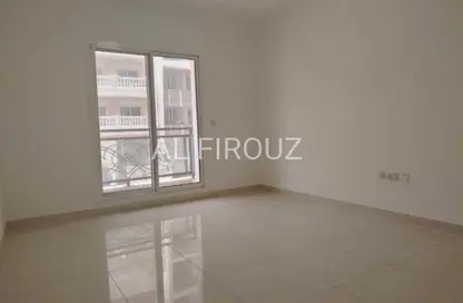 شقة - 2 غرف نوم - 3 حمامات للايجار في ادور - منطقة 11 - قرية جميرا الدائرية - دبي