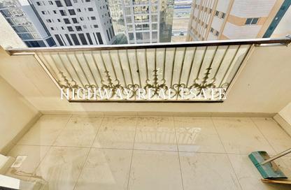 Apartment - 3 Bedrooms - 3 Bathrooms for rent in Muwaileh 3 Building - Muwaileh - Sharjah