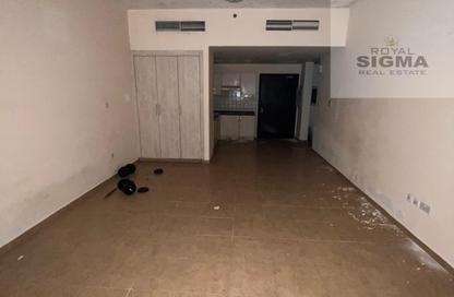 Apartment - Studio - 1 for rent in Mankhool Building - Al Mankhool - Bur Dubai - Dubai