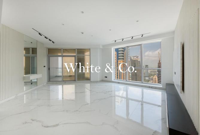 73111811 - Property Image 3