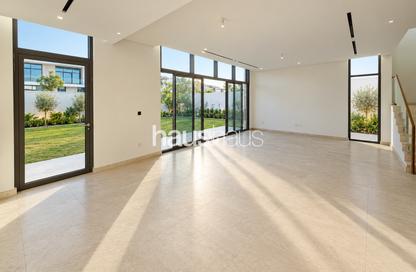 Villa - 4 - 6 for sale in Opal Gardens - District 11 - Mohammed Bin Rashid City - Dubai