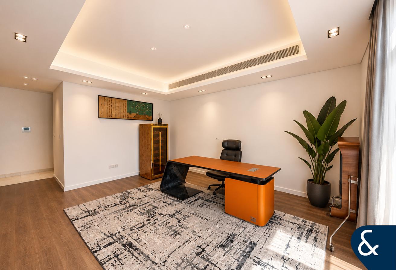 Single Row | Furnished | Vacant Now | 5 Beds photo 4