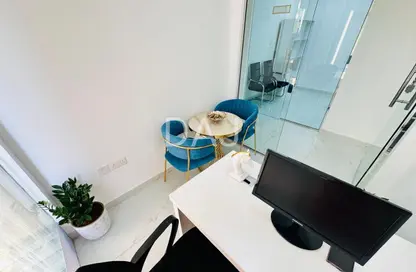 مكتب - غرفة نوم - 1 حمام للايجار في ريم ريزدنسي - الكرامة - دبي