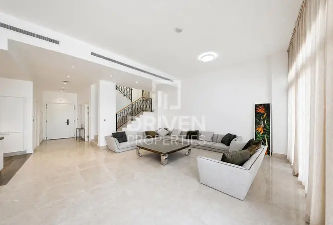 135143779 - Property Image 3