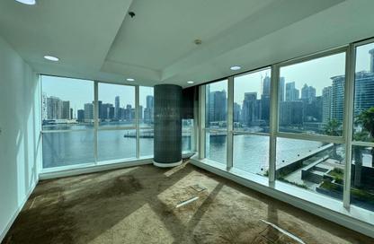 Office Space - Studio for rent in Lake Central - Business Bay - Dubai