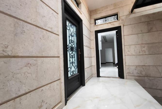 2OeyAwBnG1Q - صورة العقار 3