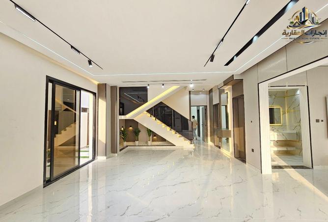 130244441 - Property Image 3