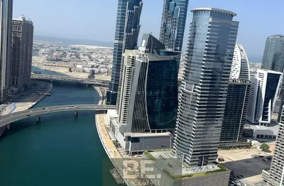 شقة - 2 غرف نوم - 3 حمامات للايجار في برج تشرشل السكني - أبراج تشرشل - الخليج التجاري - دبي