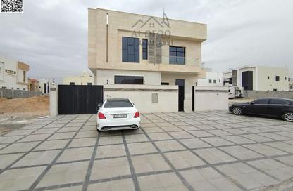 Villa - 5 Bedrooms - 7 Bathrooms for sale in Al Yasmeen 1 - Al Yasmeen - Ajman