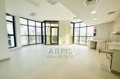 شقة - 2 غرف نوم - 3 حمامات للايجار في 3 كريميان - جميرا جاردن سيتي - السطوة - دبي