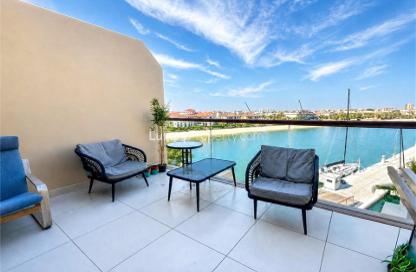 Apartment - Studio - 1 Bathroom for rent in Palm Views East - Palm Views - Palm Jumeirah - Dubai