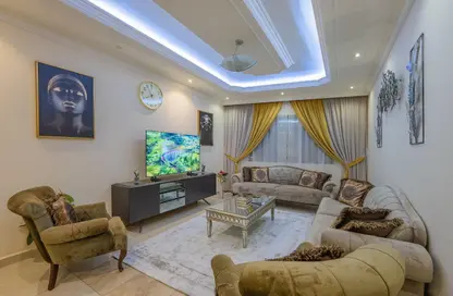 Apartment - 1 Bedroom - 2 Bathrooms for rent in New Al Taawun Road - Al Taawun - Sharjah