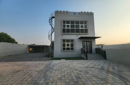 Villa - 3 Bedrooms - 4 Bathrooms for rent in Seih Al Qusaidat - Ras Al Khaimah Villa - 3 Bedrooms - 4 Bathrooms for rent in Seih Al Qusaidat - Ras Al Khaimah