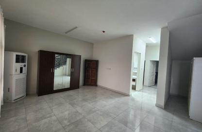 Villa - 3 - 4 for rent in Seih Al Qusaidat - Ras Al Khaimah Villa - 3 - 4 for rent in Seih Al Qusaidat - Ras Al Khaimah