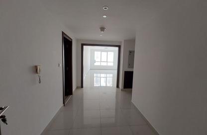 Apartment - 2 - 2 for rent in Coral Tower - Business Bay - Dubai