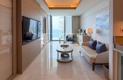Apartment - 1 Bedroom - 1 Bathroom for sale in Five Luxe JBR - Jumeirah Beach Residence - Dubai