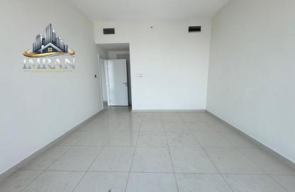 Apartment - 1 Bedroom - 2 Bathrooms for rent in Al Waleed Tower - Al Qasba - Sharjah Apartment - 1 Bedroom - 2 Bathrooms for rent in Al Waleed Tower - Al Qasba - Sharjah