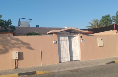 Villa - 4 Bedrooms - 3 Bathrooms for rent in Al Jazzat - Al Riqqa - Sharjah