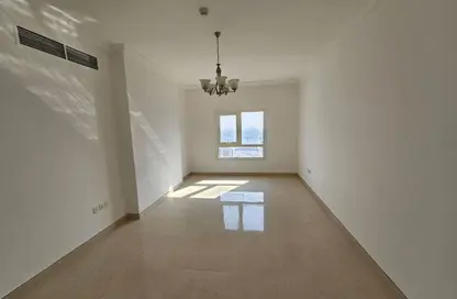 شقة - 2 غرف نوم - 2 حمامات للايجار في المجاز 2 - المجاز - الشارقة