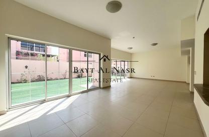 Villa - 4 - 5 for rent in Nad Al Sheba Villas - Nad Al Sheba 3 - Nad Al Sheba - Dubai