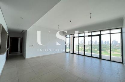 Apartment - 3 - 4 for rent in Vida Residence 4 - Vida Residence - The Hills - Dubai