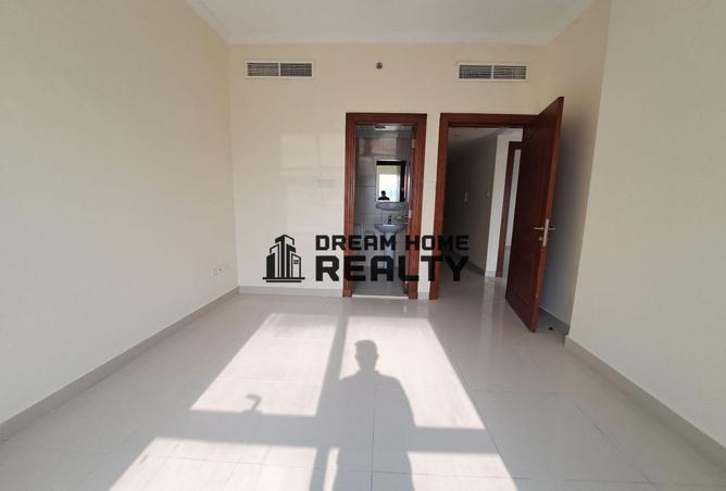 54956905 - Property Image 3