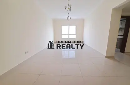 Apartment - 3 Bedrooms - 3 Bathrooms for rent in New Al Taawun Road - Al Taawun - Sharjah