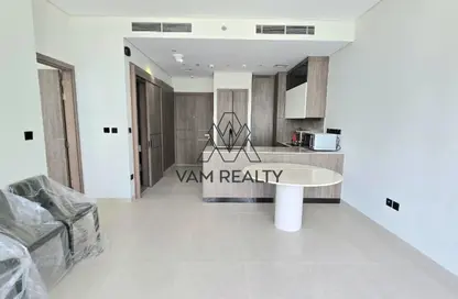 Apartment - 1 Bedroom - 2 Bathrooms for rent in West Five Business Bay Residences - Business Bay - Dubai