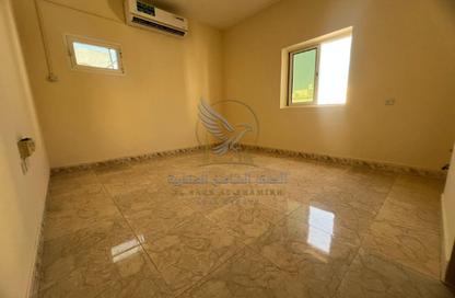 Apartment - Studio - 1 for rent in Al Nabba - Sharjah