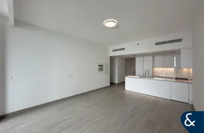 شقة - 2 غرف نوم - 3 حمامات للبيع في لوما بارك فيوز - منطقة 14 - قرية جميرا الدائرية - دبي