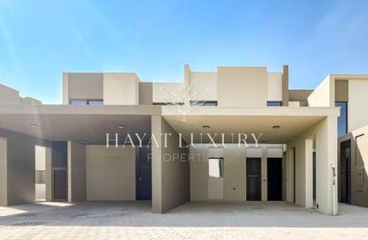 Villa - 3 - 4 for sale in La Violeta 2 - La Violeta - Villanova - Dubai