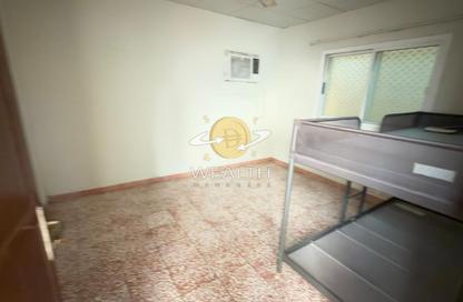Villa - 6 - 6 for rent in Al Shahba - Sharjah
