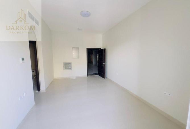 82821103 - Property Image 2