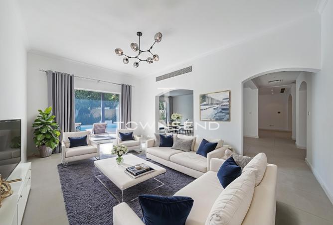 70282117 - Property Image 2