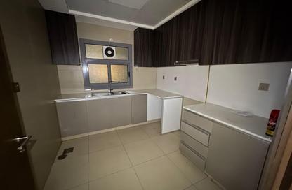 Apartment - 1 Bedroom - 2 Bathrooms for rent in Gulfa Towers - Al Rashidiya 1 - Al Rashidiya - Ajman