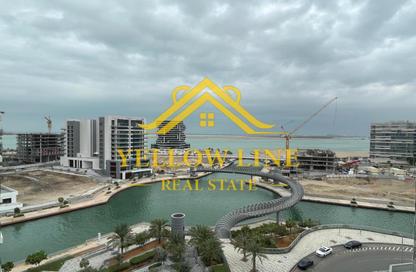 Duplex - 3 Bedrooms - 5 Bathrooms for rent in Al Dana - Al Raha Beach - Abu Dhabi