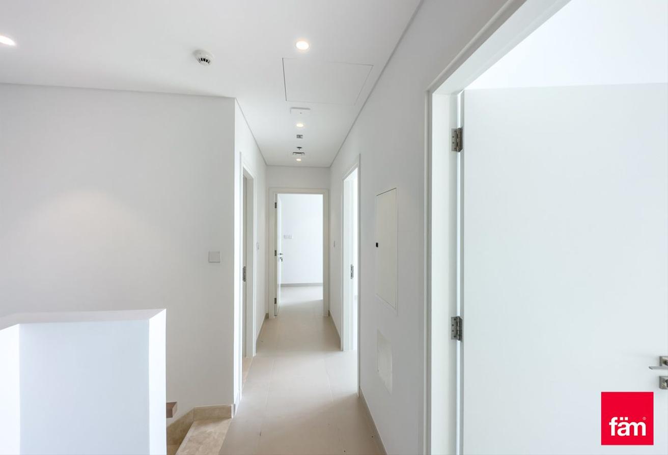 Largest Layout | 3br | Waterfront | Spacious photo 17