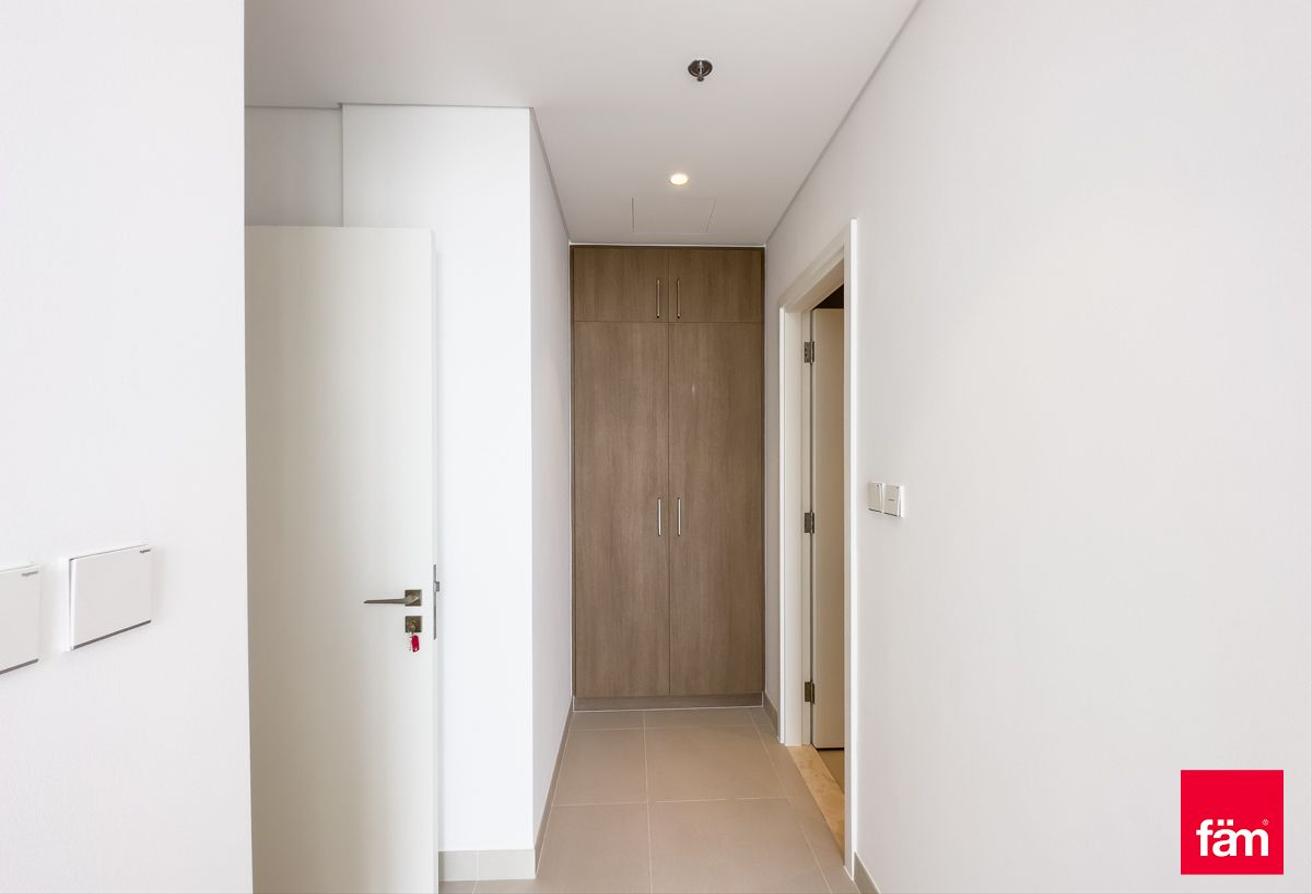 Largest Layout | 3br | Waterfront | Spacious photo 29
