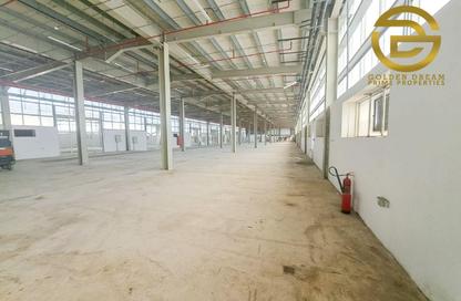 Warehouse - Studio - 2 Bathrooms for rent in Al Qusais Industrial Area 2 - Al Qusais Industrial Area - Al Qusais - Dubai