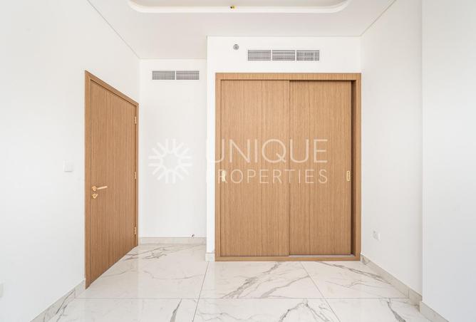 106858305 - Property Image 3