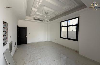 Villa - 5 - 7 for sale in Al Zaheya Gardens - Al Zahya - Ajman Villa - 5 - 7 for sale in Al Zaheya Gardens - Al Zahya - Ajman