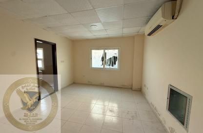 Apartment - Studio - 1 Bathroom for rent in Al Musalla - Al Gharb - Sharjah