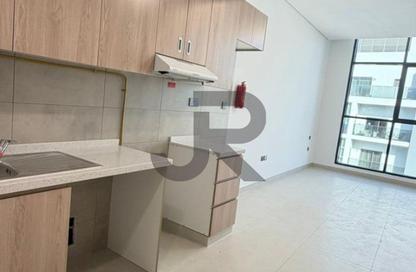 Apartment - Studio - 1 Bathroom for rent in Karimian 2 - Jumeirah Garden City - Al Satwa - Dubai