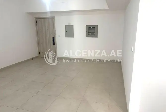 160096457 - Property Image 3