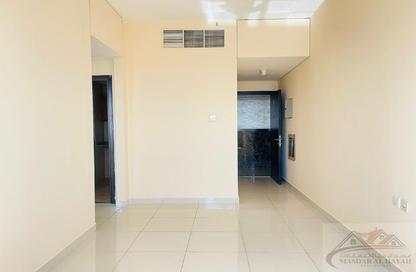 Apartment - 1 Bedroom - 1 Bathroom for rent in Sahara Complex - Al Nahda - Sharjah Apartment - 1 Bedroom - 1 Bathroom for rent in Sahara Complex - Al Nahda - Sharjah